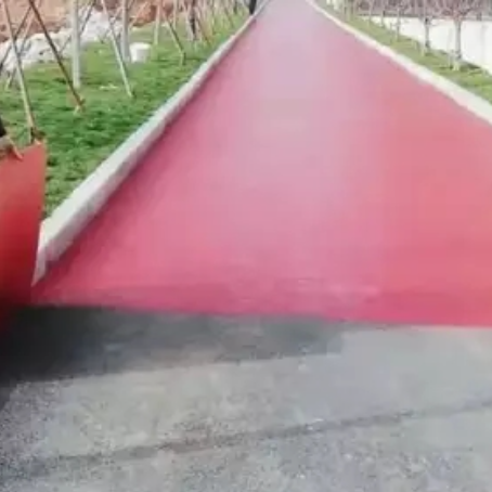 新余​ 彩色路面喷涂翻新是一种低成本